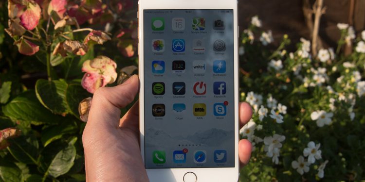 Apple vendos iPhone 6 Plus në listën ‘vintage’