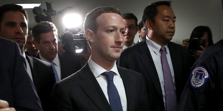 Facebook mund të humbasë 10 miliardë dollarë në 2022. Gjithë faji i Apple