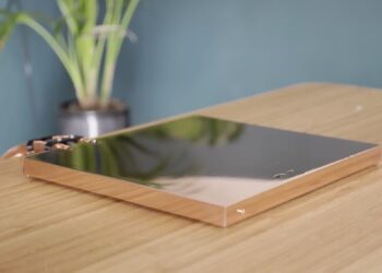 PlayStation 5 Slim: një youtuber na tregon se si mund të jetë