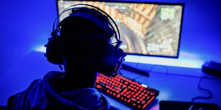 Industria e streaming në rënie: Gjithnjë e më pak njerëz po përdorin Twitch dhe YouTube Gaming