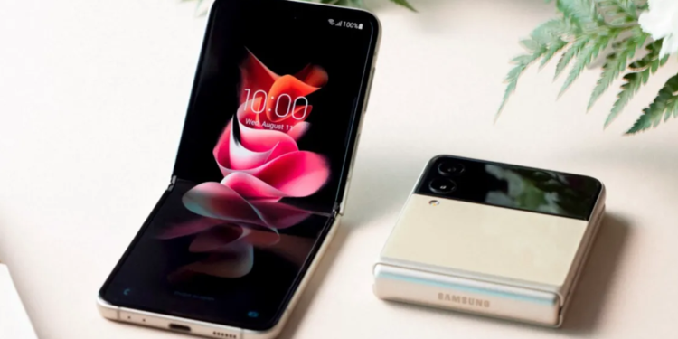 Samsung është i sigurt: ‘Smartphone-t e palosshëm do të zëvendësojnë tradicionalet deri në vitin 2025’