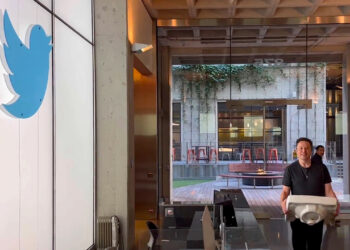 Twitter, Musk: pushime nga puna të pashmangshme, humbasim më shumë se 4 milionë dollarë në ditë