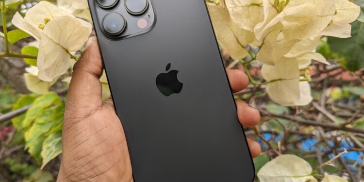 iPhone 14 Pro Max: iOS 16.3 rregullon defektin e ekranit
