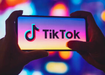 TikTok fokusohet në shopping: nga sot është e mundur të blini produkte përmes feed-it