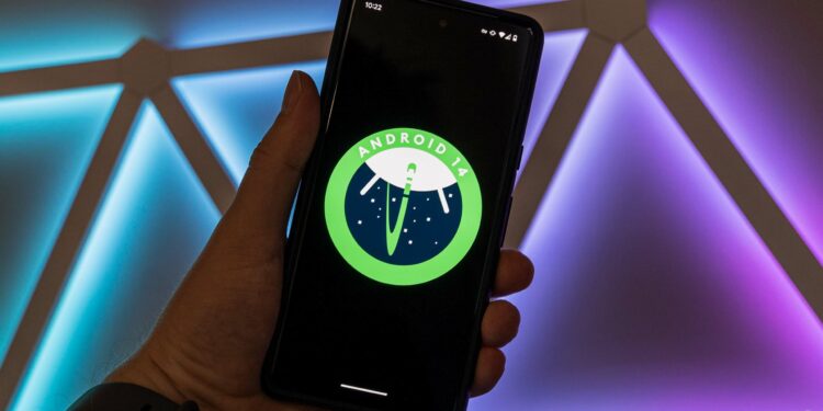 Android 14 do të lejojë t’iu përgjigjeni thirrjeve nga tabletët