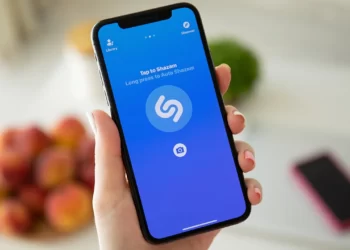 Apple: Shazam tani identifikon këngë nga TikTok, Instagram dhe YouTube