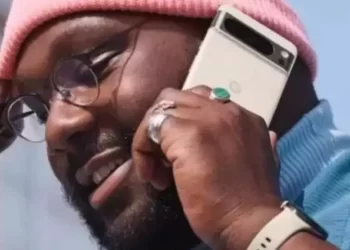 Pixel 8 Pro: imazhi zyrtar u publikua nga Google