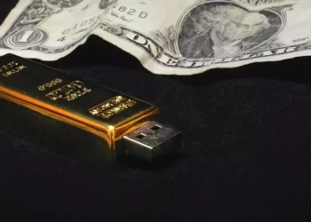 Sogu: spyware i shpërndarë me drive USB