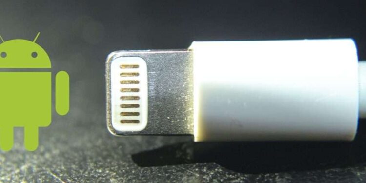Apple: aksesorët e Mac-ëve të rinj kanë ende Lightning