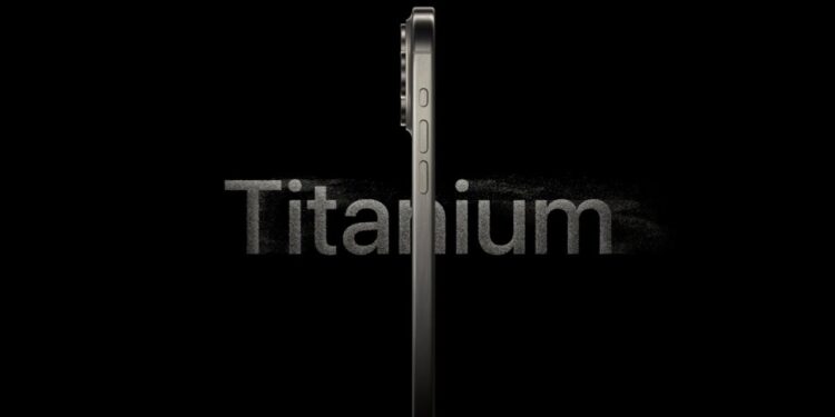 Apple konfirmon mbinxehjen e iPhone 15: nuk është faji i titanit