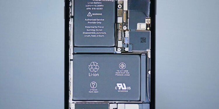 iPhone 16: bateritë do të prodhohen në Indi
