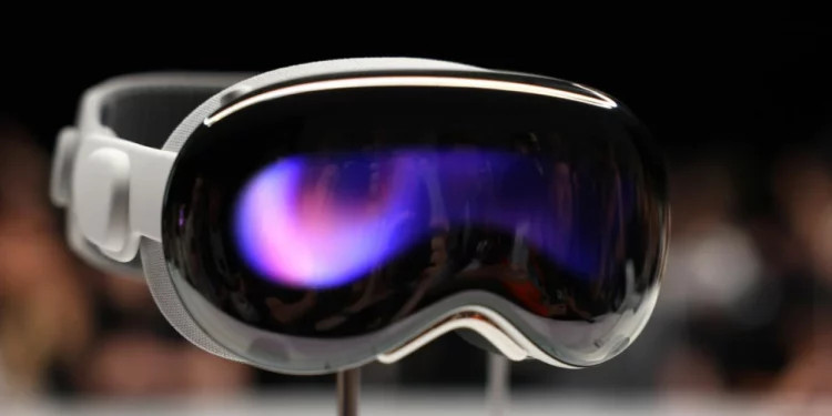 Apple Vision Pro 2 do të dalë në 2025 dhe do të jetë më ekonomik