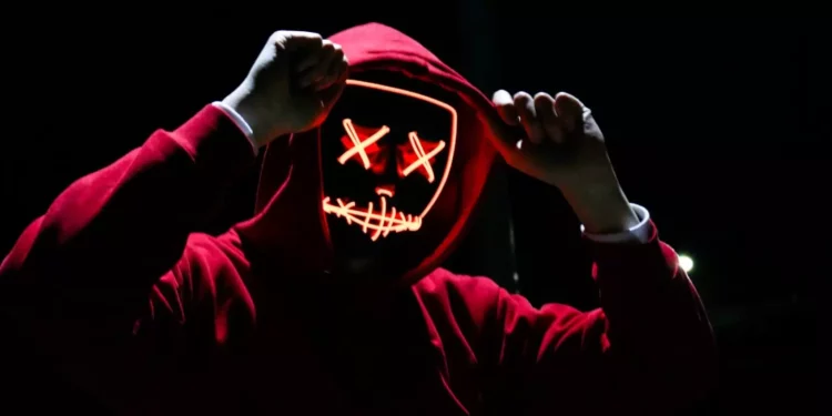 ChatGPT: 225,000 llogari të hakuara për shitje në Dark Web
