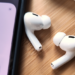 Apple po punon për AirPods që monitorojnë rrahjet e zemrës