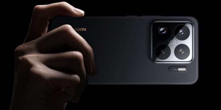 Xiaomi 15S Pro: telefoni i parë inteligjent me çipin XRING 01