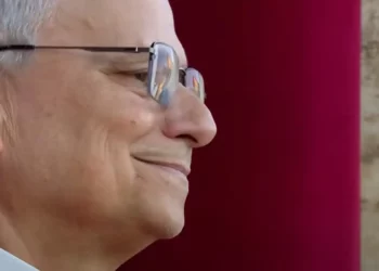 Papa Leone XIV mbi inteligjencën artificiale: Një sfidë për dinjitetin njerëzor