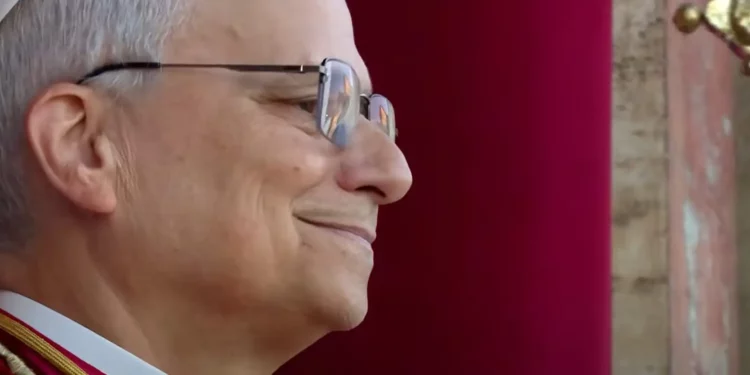 Papa Leone XIV mbi inteligjencën artificiale: Një sfidë për dinjitetin njerëzor