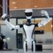 Q5: Roboti i ri humanoid me AI të përparuar që bën gjëra të paimagjinueshme