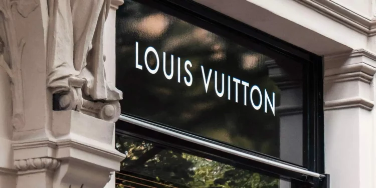 Louis Vuitton konfirmon shkeljen dhe vjedhjen e të dhënave për klientët