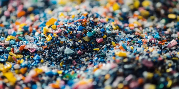 Mikroplastikat në gjak: sa të shqetësuar duhet të jemi?