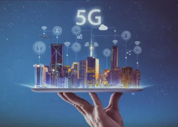 Qytetari rreh Kryebashkiakun. Shkaku, një antenë 5G