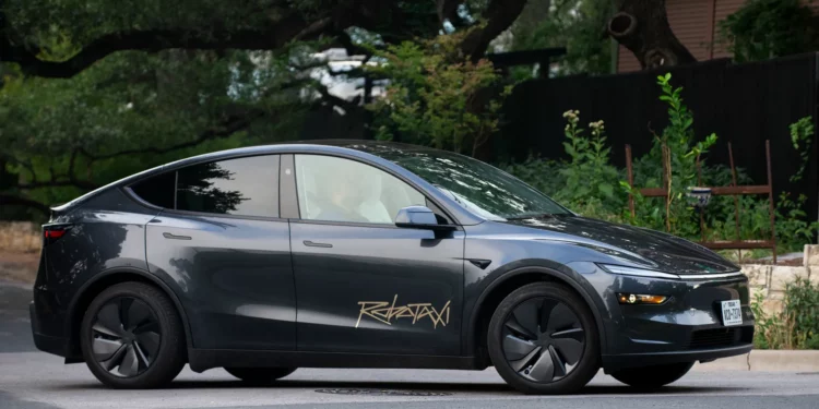 Tesla Robotaxi: Tre aksidente në vetëm 11,265 km