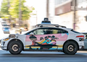 Robotaksitë e Google mbërrijnë në Londër: Fillon epoka e taksive pa shofer