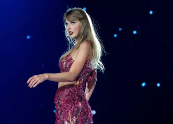 Debat mbi videot e Swift dhe inteligjencën artificiale