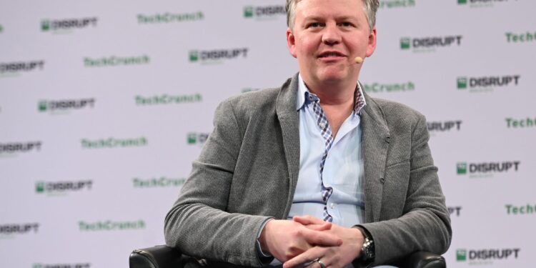 Cloudflare kërkon nga Mbretëria e Bashkuar të frenojë dominimin e Google në AI