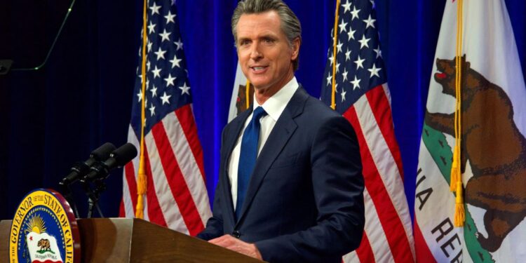 Chatbot-ët nën kontroll: Kalifornia miraton ligjin e parë për AI shoqëruese