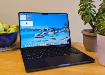 MacBook Pro M5: Superlaptopi i Apple që nuk ndalet kurrë