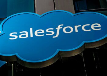 Salesforce sfidon Microsoft e Google: prezanton “AgentForce 360