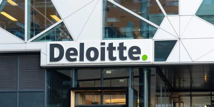 Gabimet nuk ndalin Deloitte: investim i fortë në AI me Anthropic