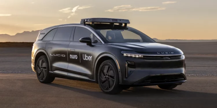 Robotaxitë premium nga Uber në San Francisko — sfida drejt Waymo-s