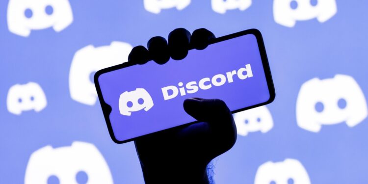 Discord tani i jep prindërve superfuqi: shikoni çdo shpenzim të adoleshentit në aplikacion