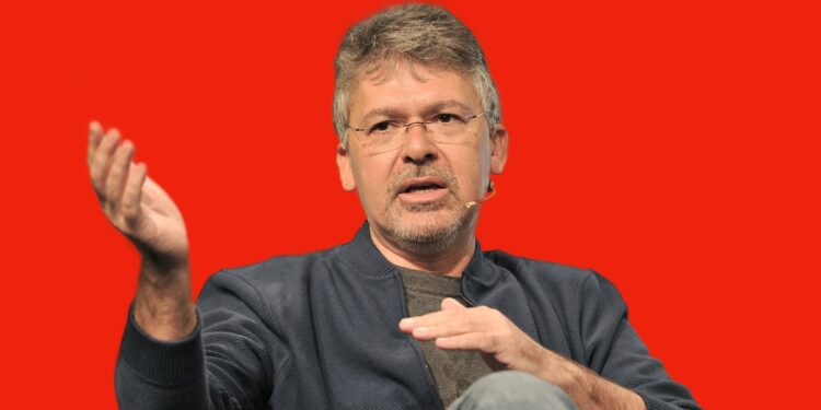 Apple i beson inteligjencën artificiale një eksperti nga Google e Microsoft — nis “kapitulli i ri” me Amar Subramanya