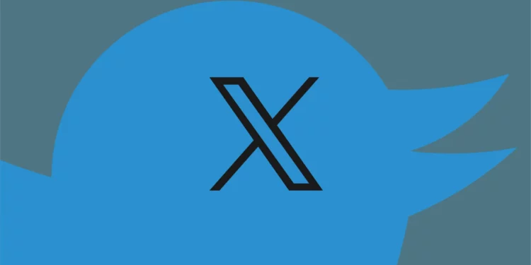 X përditëson kushtet e përdorimit dhe hap kundërpadi për markën Twitter