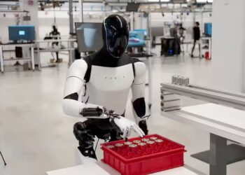 1X zgjeron misionin e robotëve humanoidë: nga shtëpitë drejt fabrikave dhe depove