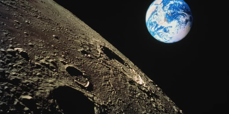 Kush i trashëgon yjet? Etika hapësinore përballë garës së re për hapësirën