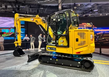 Caterpillar bashkëpunon me Nvidia për të sjellë inteligjencën artificiale në makineritë e ndërtimit