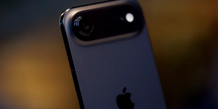 Apple forcon privatësinë në iPhone dhe iPad: operatorët nuk do të shohin më vendndodhjen e saktë