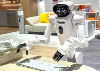 LG prezanton CLOi, robotin shtëpiak që synon të lehtësojë punët e përditshme