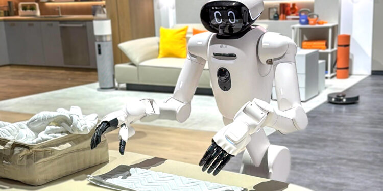 LG prezanton CLOi, robotin shtëpiak që synon të lehtësojë punët e përditshme