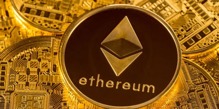 Ethereum thyen rekord përdorimi, por tregjet mbeten më optimiste për floririn sesa për ETH