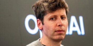 Reklamat e Claude në Super Bowl nxisin reagim të ashpër nga shefi i OpenAI, Sam Altman