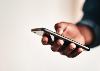 Verizon kërkon 35 ditë për të zhbllokuar telefonat e paguar: reagojnë klientët