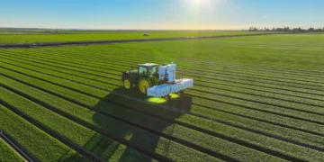 Carbon Robotics zhvillon një model AI që njeh dhe identifikon bimët në kohë reale