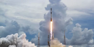 Studimi i fundit: lançimet e raketave po ndotin atmosferën dhe rrezikojnë ozonin