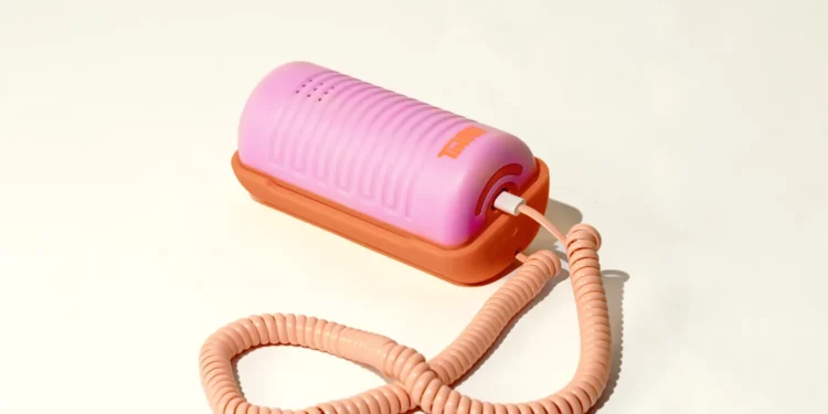 Tin Can: pajisja që ndihmon fëmijët të flasin dhe të jenë të pavarur pa internet