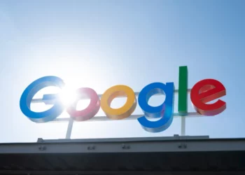 Google nën lupë pasi i dërgoi ICE informacion personal dhe financiar të një gazetari